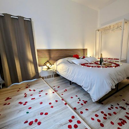 Logement Complet Dijon Centre Jusqu'A 6 Couchages Екстериор снимка